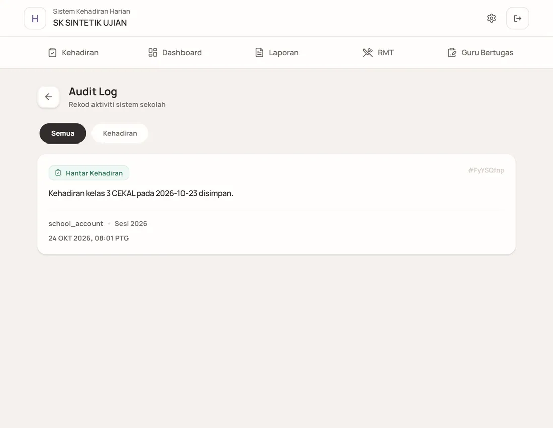 Halaman Audit Log dengan tab Semua dan Kehadiran